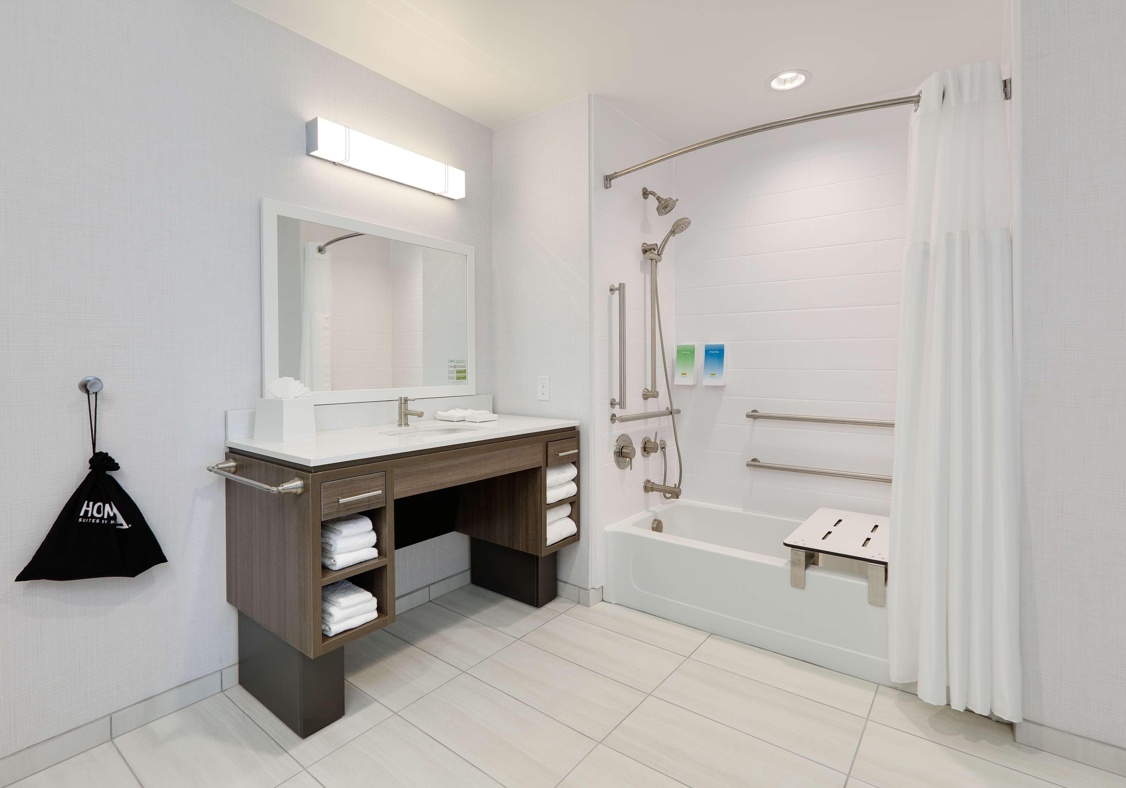 Home2 Suites By Hilton Euless Dfw West, Tx Экстерьер фото